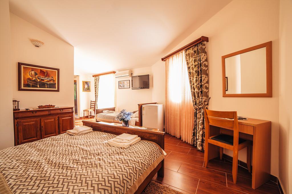 Guest House Sebelj Budva Zimmer foto