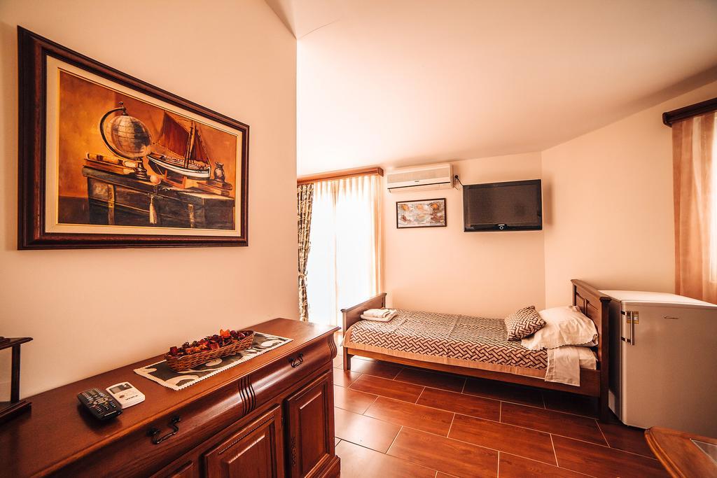 Guest House Sebelj Budva Zimmer foto