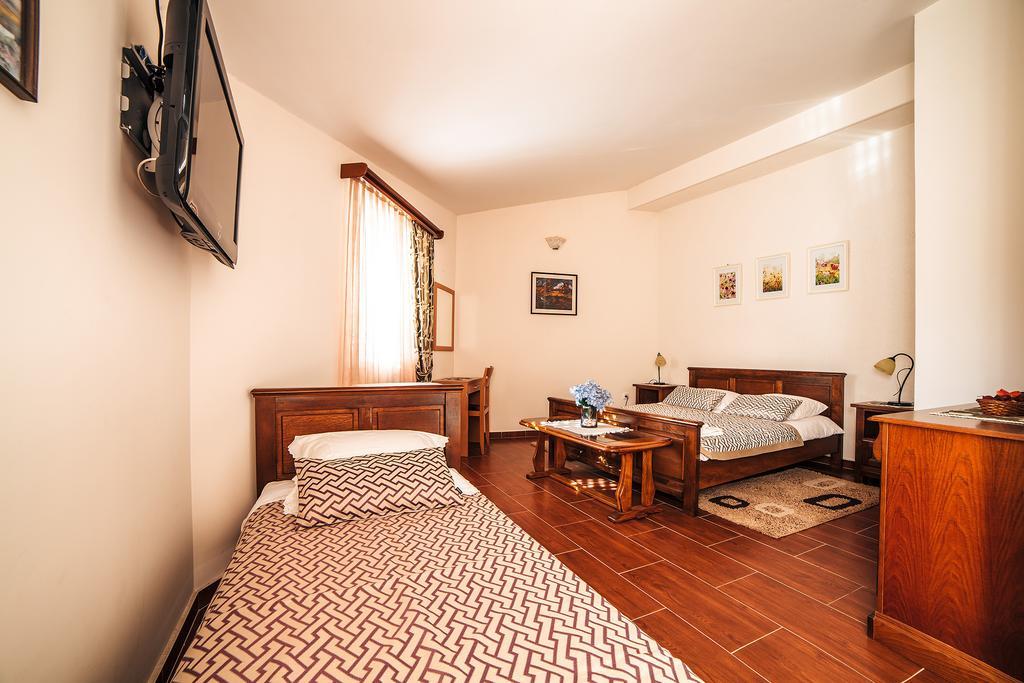 Guest House Sebelj Budva Zimmer foto